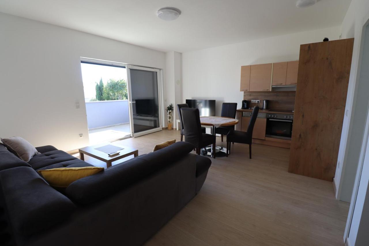 Medulin - Dani Apartment Екстер'єр фото