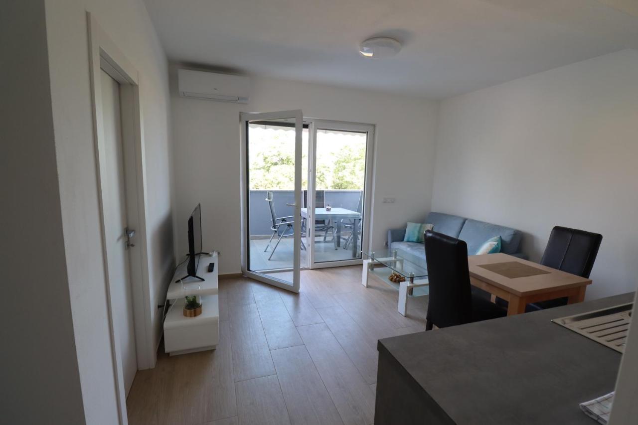 Medulin - Dani Apartment Екстер'єр фото